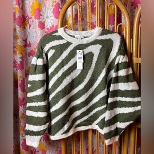 NWT Topshop Zebra Patterned Green and White Sweater